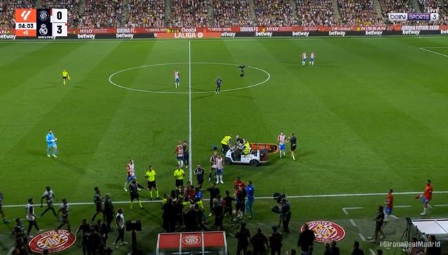 مشادة قوية في مباراة ريال مدريد وجيرونا بالدوري الاسباني