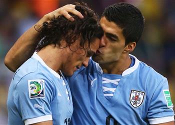 كافاني وسواريز خارج قائمة أوروجواي لمواجهتي تشيلي والإكوادور