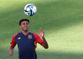 لامين يامال يوضح سبب تفضيله تمثيل إسبانيا بدل ا من المغرب