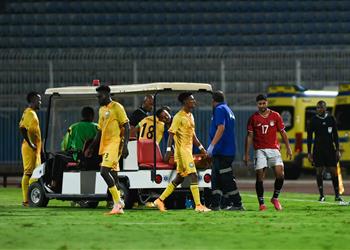 فيديو محمد حمدي يغادر مباراة مصر وإثيوبيا مصاب ا
