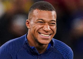 مبابي يثير الحيرة بتغريدة غامضة في بداية 2024