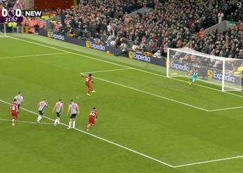 جماهير ليفربول تعلق على إهدار محمد صلاح ركلة جزاء أمام نيوكاسل