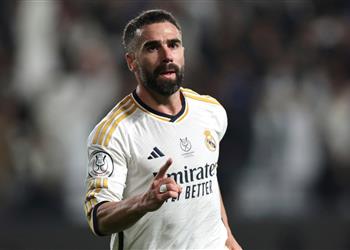 آس توضح موقف كارفاخال من خوض مباراة برشلونة في نهائي السوبر الإسباني