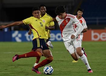 رئيس تاليريس كوردوبا يعلق على اهتمام ليفربول بضم لاعبه