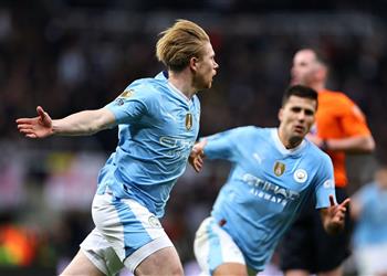 فيديو مانشستر سيتي يخطف فوز ا قاتل ا أمام نيوكاسل يونايتد في الدوري الإنجليزي