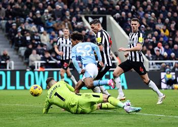 أوسكار بوب بعد هدفه القاتل أمام نيوكاسل حققت حلم العمر واللعب مع دي بروين أمر رائع