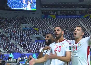 فيديو منتخب الإمارات ي سجل الهدف الأول أمام هونج كونج في كأس آسيا