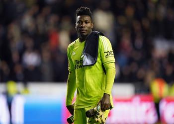 سيباستيان باسونج يهاجم أونانا ومانشستر يونايتد بسبب كأس أمم إفريقيا