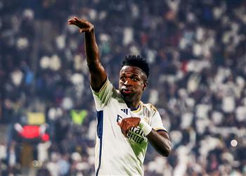 فيديو الهاتريك فينيسيوس يسجل هدف ريال مدريد الثالث أمام برشلونة بالسوبر الإسباني