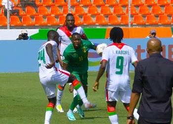 فيديو بوركينا فاسو تفوز على موريتانيا بهدف قاتل وتتصدر مجموعتها في كأس أمم إفريقيا 2023