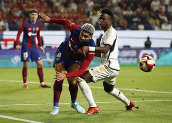 الاتحاد الإسباني يفرض عقوبات على برشلونة بعد خسارة نهائي السوبر