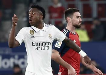 المحكمة الإسبانية تصدر تعليق ا جديدا بشأن قضية فينيسيوس جونيور بسبب العنصرية