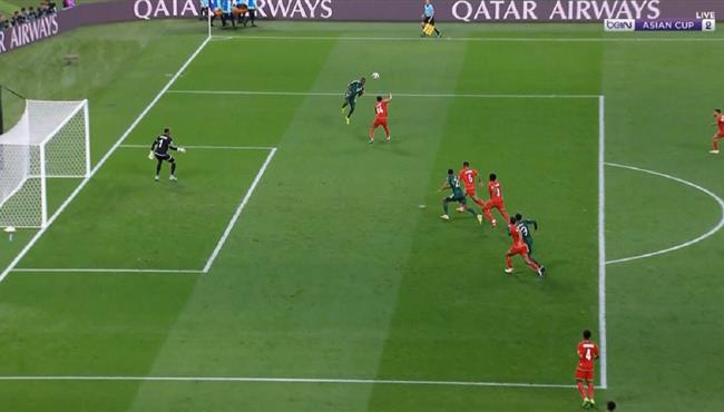 سعود عبدالحميد كاد ان يسجل هدف فوز قاتل للسعودية امام عمان