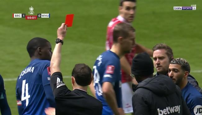 طرد سعيد بن رحمة في مباراة وست هام وبريستول سيتي بكاس الاتحاد الانجليزي