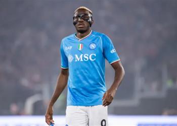 أوسيمين يرد على إمكانية انتقاله للدوري الإنجليزي بعد اهتمام آرسنال وتشيلسي