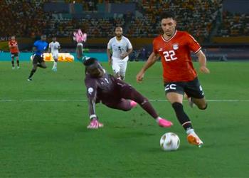 فيديو عمر مرموش ي سجل هدف تعادل مصر أمام غانا