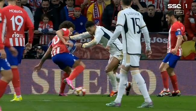 بيلينجهام كاد ان يسجل هدف رائع امام اتلتيكو مدريد في كأس ملك اسبانيا