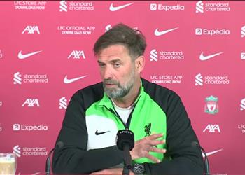 كلوب عن مستوى لويس دياز فعلتم نفس الأمر مع محمد صلاح وماني وفيرمينو