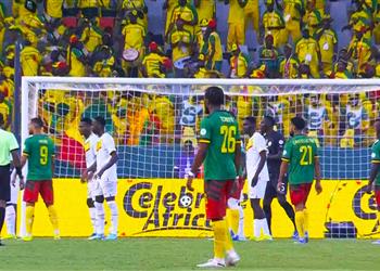 فيديو منتخب السنغال يلتهم الكاميرون بثلاثية ويتأهل لدور الـ16 من كأس أمم إفريقيا