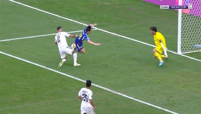 الحكم يلغي ركلة جزاء لليابان امام العراق بعد العودة للفار في كاس اسيا