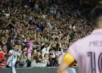 بعد سواريز ميسي يحاول إقناع زميله السابق بالانضمام إلى إنتر ميامي