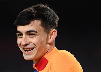 بيدري يختار لاعب ا يتمنى توقيعه لـ برشلونة ويعترف بيلينجهام فاجأني