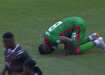 فيديو كوناتي ي سجل هدف بوركينا فاسو الأول أمام الجزائر في كأس أمم إفريقيا