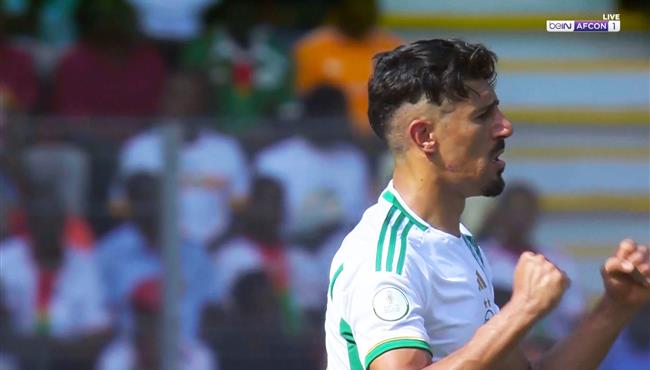 هدف بغداد بونجاح الاول في مرمي بوركينا فاسو بكاس امم افريقيا