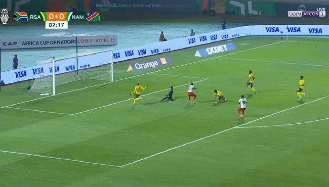 لاعب ناميبيا يهدر انفراد تام امام جنوب افريقيا