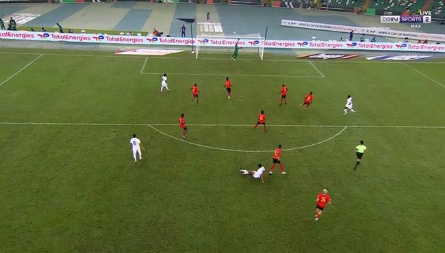 فرصة خطيرة من غانا في الثواني الاولي امام موزمبيق بكاس امم افريقيا