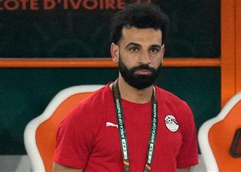 مدرب ليفربول يدافع عن محمد صلاح وي حدد مدة غيابه وموقفه حال تأهل منتخب مصر لنهائي إفريقيا