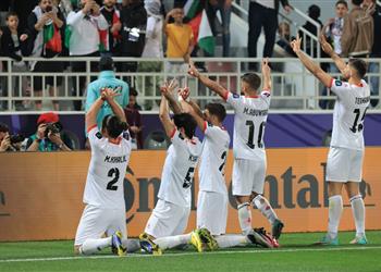 فيديو منتخب فلسطين يهزم هونج كونج بثلاثية ويعبر إلى دور الـ16 في كأس آسيا