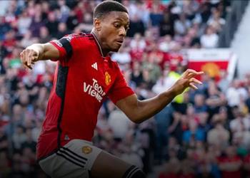 مانشستر يونايتد ي علن خضوع مارسيال لعملية جراحية وغياب طويل