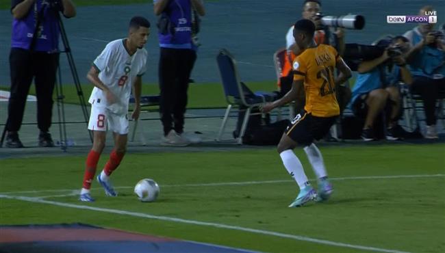 كوبري عز الدين اوناحي الرائع للاعب زامبيا في كأس امم افريقيا