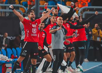 خوان باستور بعد تتويج مصر بأمم إفريقيا لليد حان وقت الاحتفال ثم التفكير في باريس