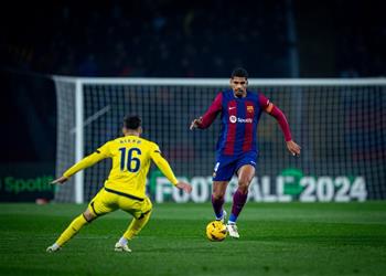 فيديو دقائق مثيرة فياريال يسجل هدفين قاتلين أمام برشلونة