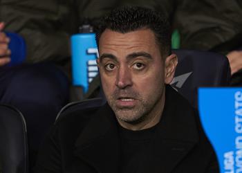 تقارير توضح رد فعل لاعبي برشلونة تجاه قرار رحيل تشافي