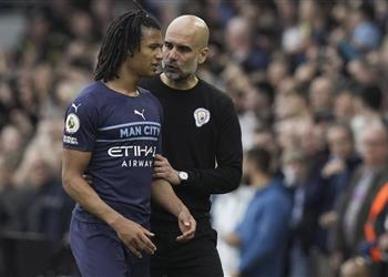 ناثان أكي بعد قرار كلوب لا أريد التفكير في إمكانية رحيل جوارديولا