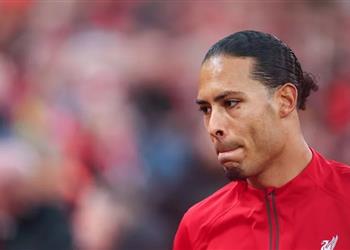 فان دايك يثير الشكوك بشأن مستقبله مع ليفربول بعد رحيل كلوب