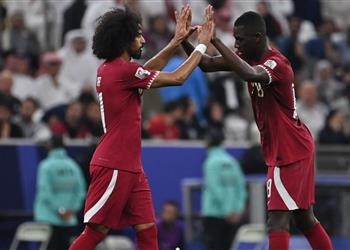 فيديو أكرم عفيف ي سجل هدف قطر الثاني أمام فلسطين في كأس آسيا