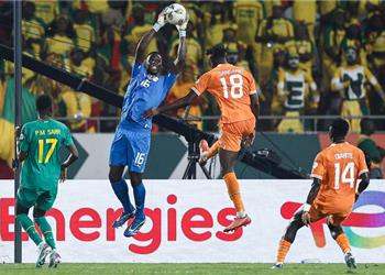 فيديو فرانك كيسي يسجل هدف تعادل كوت ديفوار أمام السنغال في كأس أمم إفريقيا