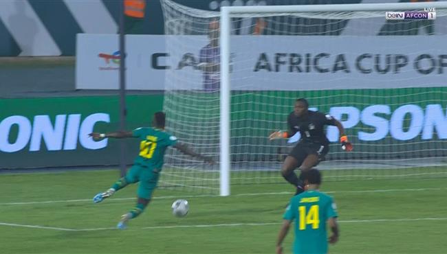 فرصة ساديو ماني الخطيرة علي مرمي كوت ديفوار في كأس امم افريقيا