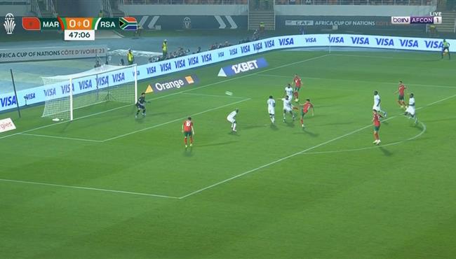 عز الدين اوناحي يهدر هدف محقق امام جنوب افرريقيا بكاس امم افريقيا