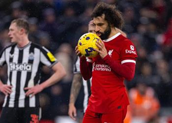 تقارير محمد صلاح منفتح على تمديد عقده مع ليفربول رغم الاهتمام السعودي