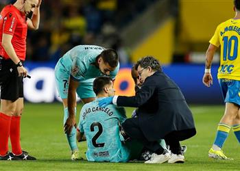 آس قلق في برشلونة بعد إصابة كانسيلو في مباراة لاس بالماس