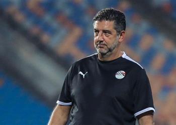 فيتوريا لاعب الكرة ملك في مصر ولهذا السبب لا يتواجد الكثير في أوروبا