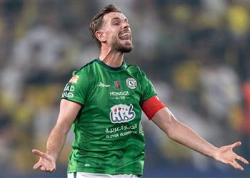 ناد أوروبي يراقب مستقبل هندرسون مع الاتفاق السعودي