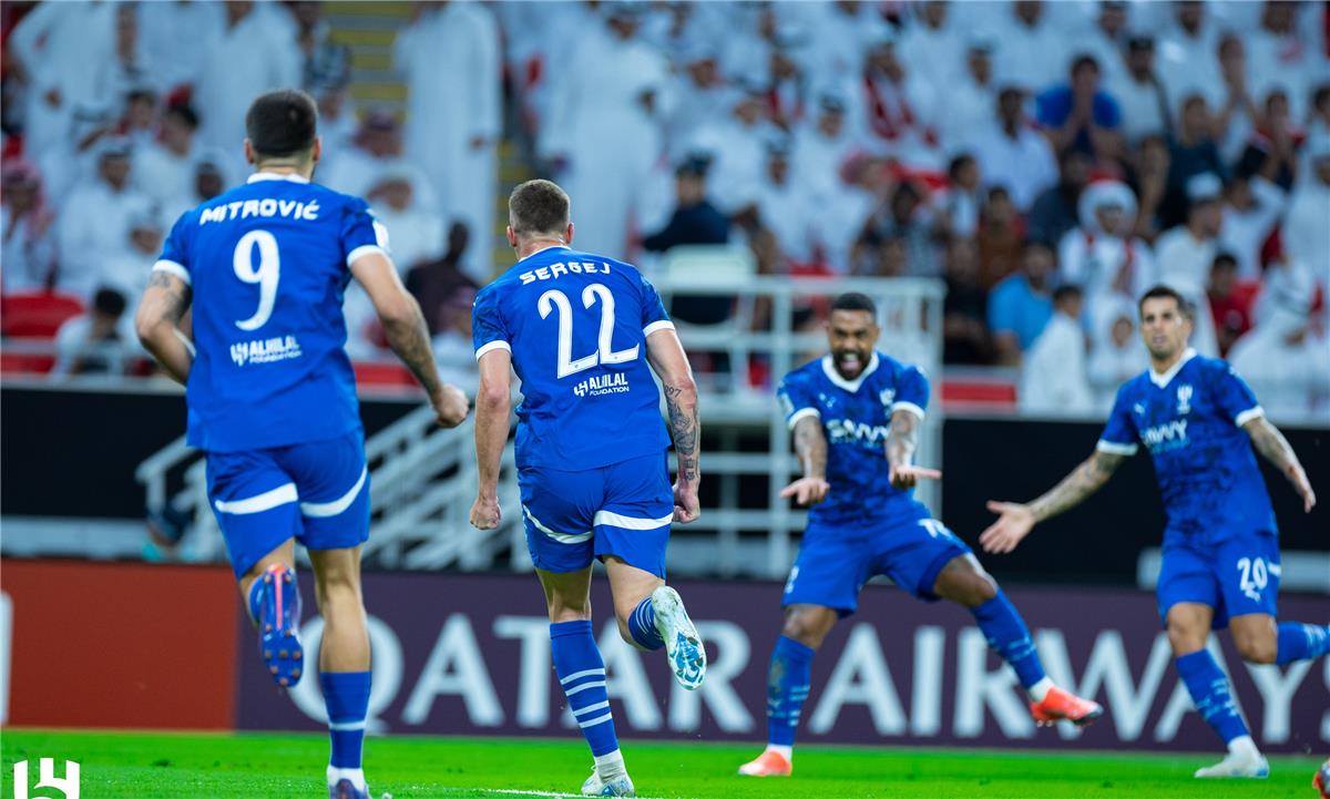 لاعبو الهلال السعودي