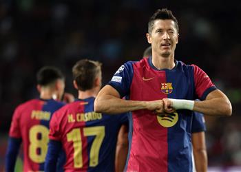 فيديو ليفاندوفسكي يسجل هدف برشلونة الرابع أمام يونج بويز