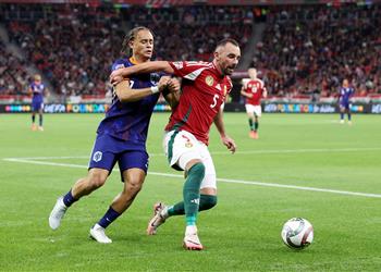 فيديو في ليلة طرد فان دايك هولندا تقتنص نقطة صعبة من المجر بـ دوري الأمم الأوروبية